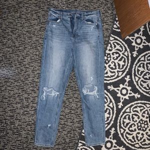 American eagle mom jean